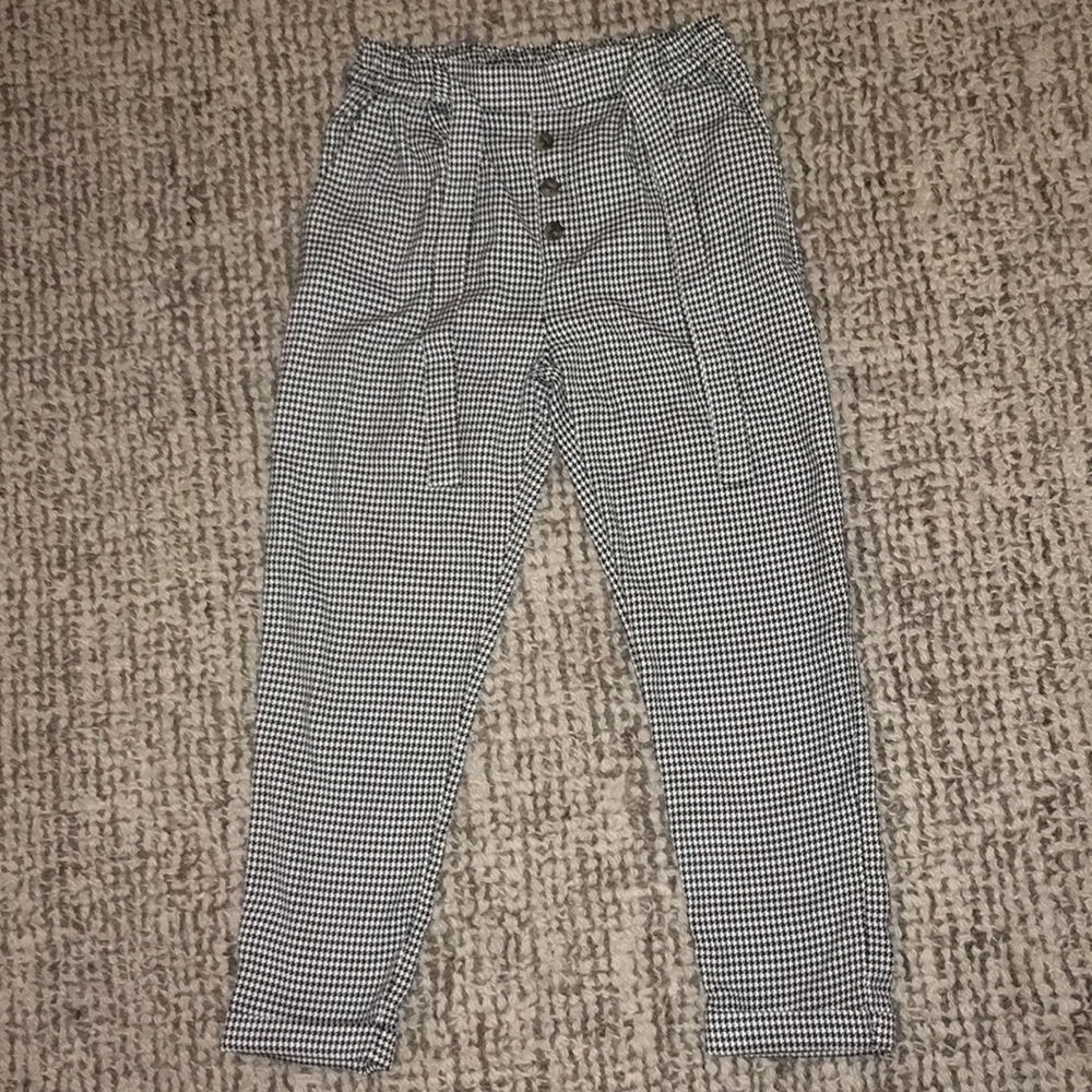 H&M Black and white checkered pants
